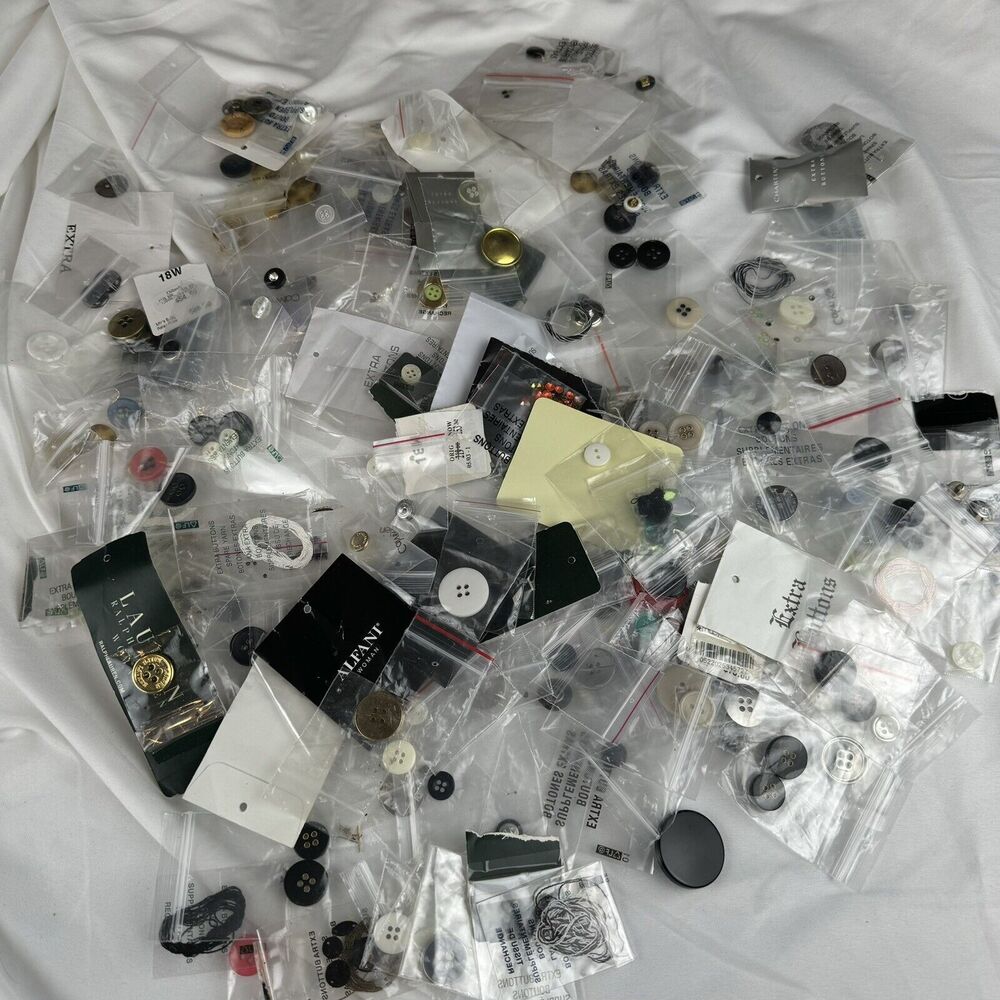 LRL Calvin Klein Vince Camuto Michael Kors Charter Club 225 Buttons Lot